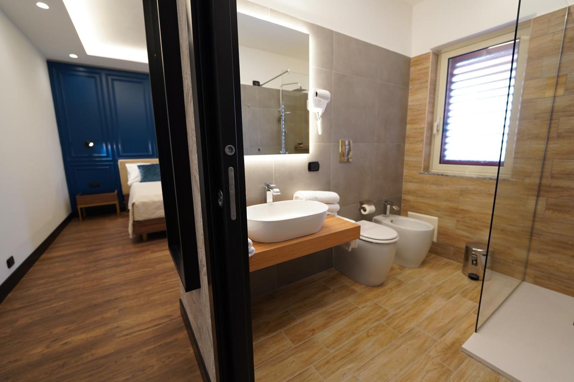Re Di Cuori Hotel Caianello Ngoại thất bức ảnh