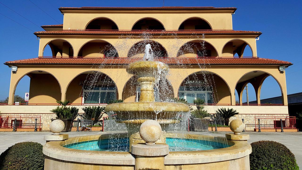 Re Di Cuori Hotel Caianello Ngoại thất bức ảnh