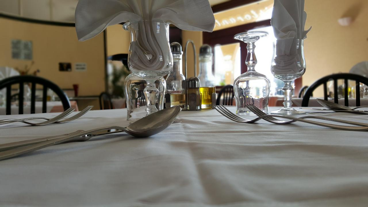 Re Di Cuori Hotel Caianello Ngoại thất bức ảnh