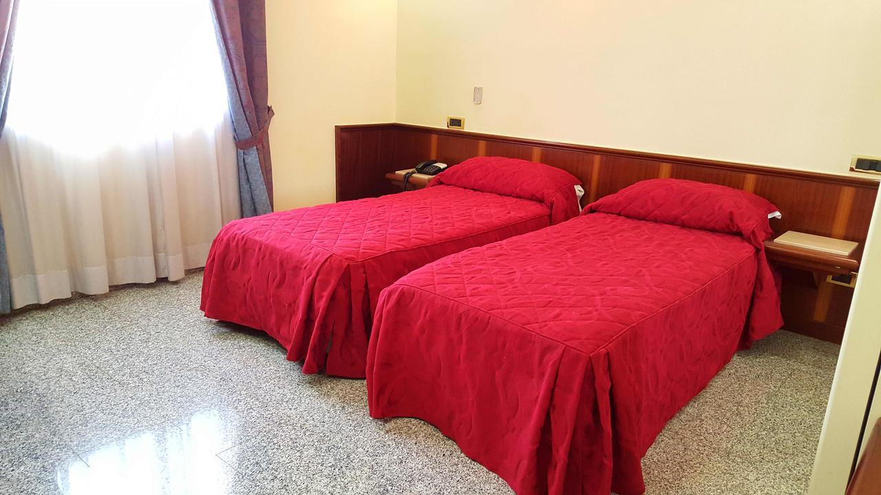 Re Di Cuori Hotel Caianello Ngoại thất bức ảnh